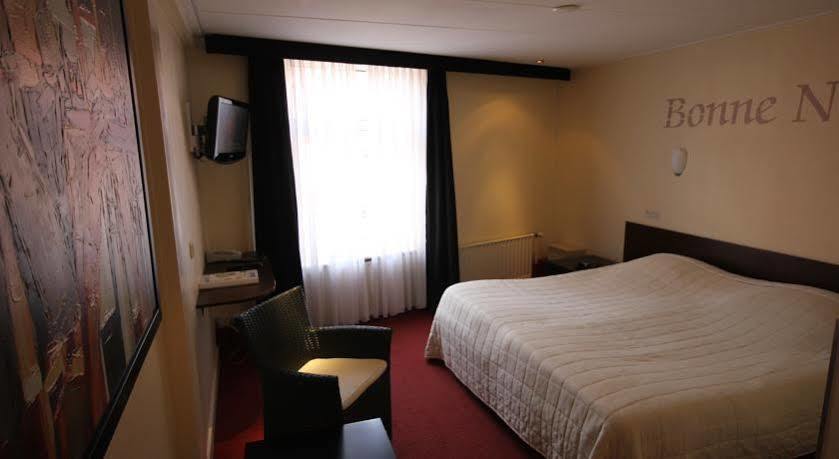 Der Maas Hotel 3*